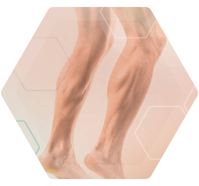Photo nice and muscular hairless legs man